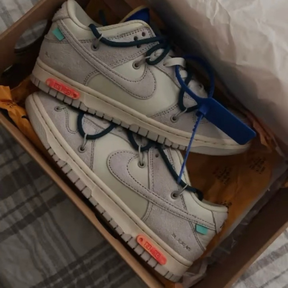 Nike Dunk Low Size 7.5
